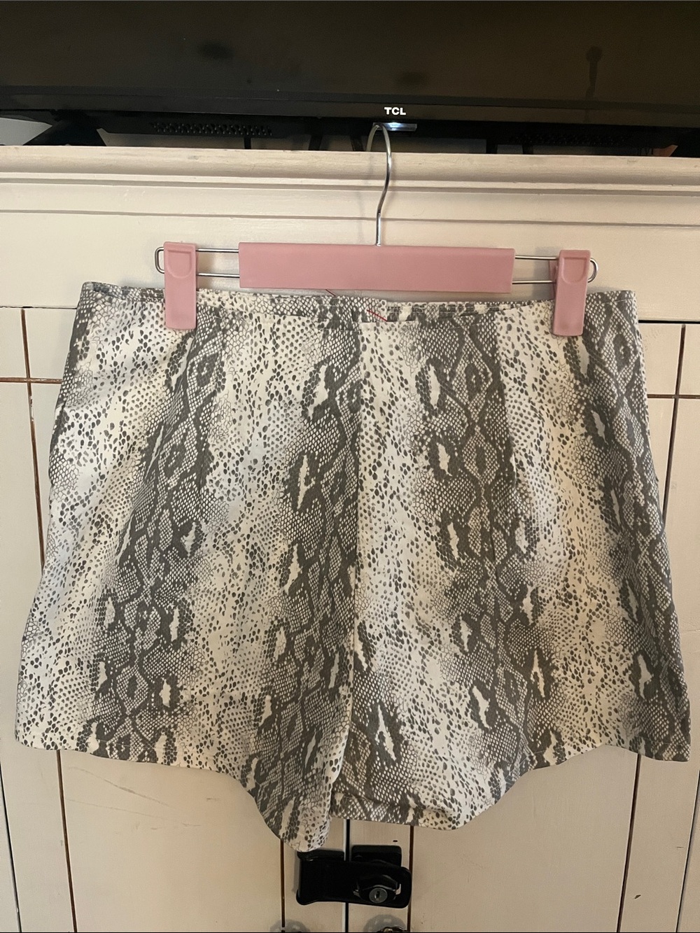 Altar'd State Snake Print Shorts - Cream & Gray